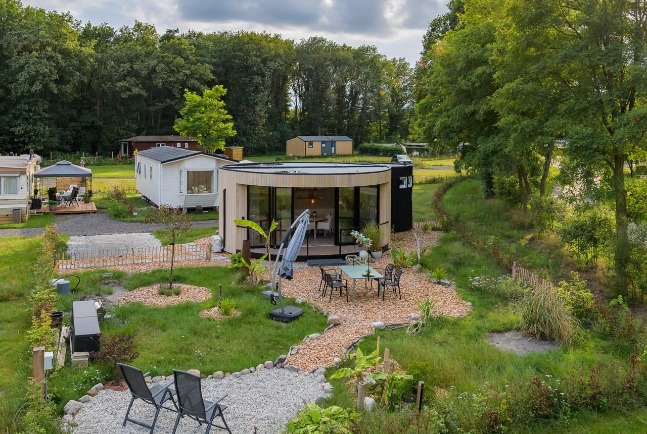 uniek rond vakantiehuis beau reve